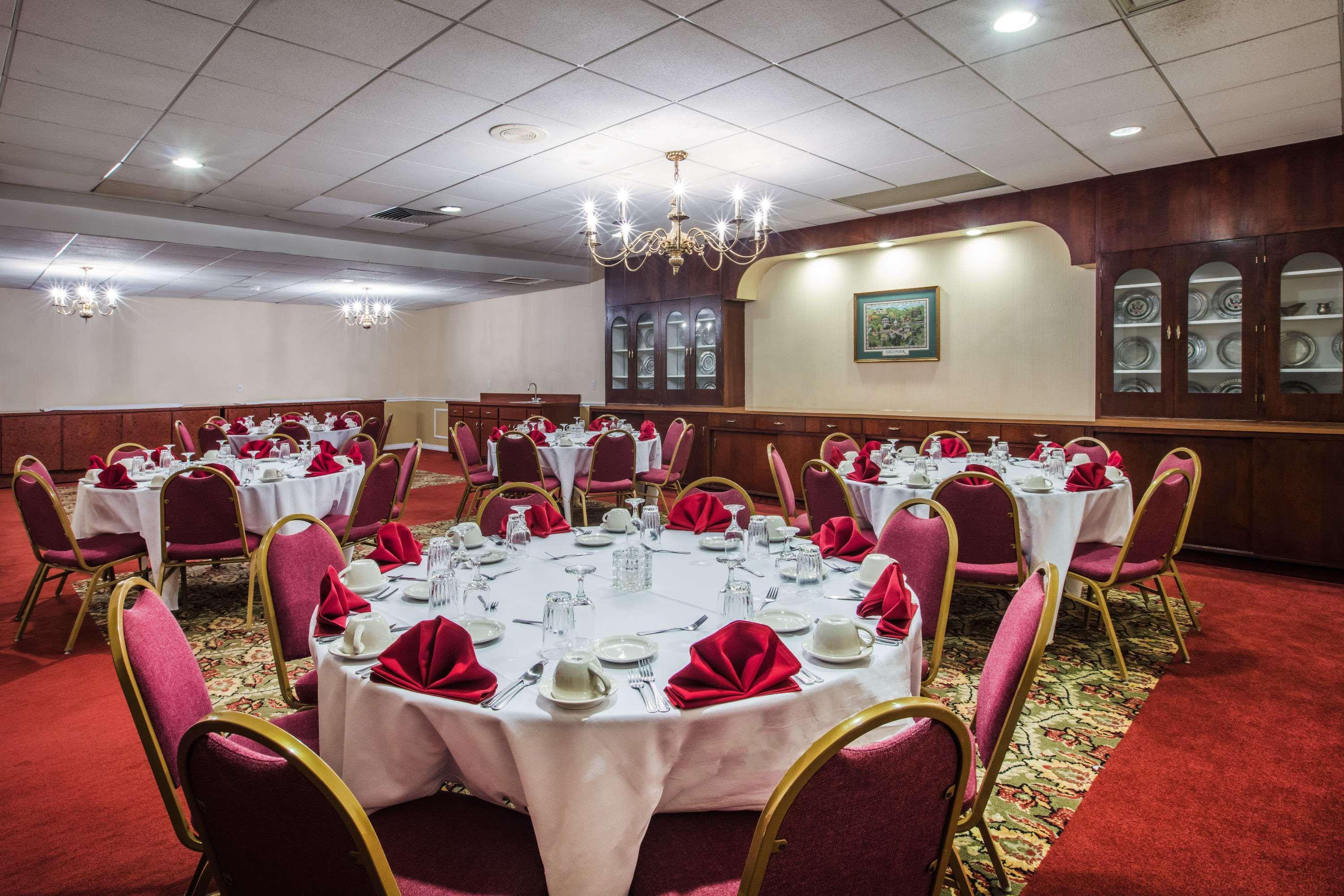 Ramada By Wyndham 3*
