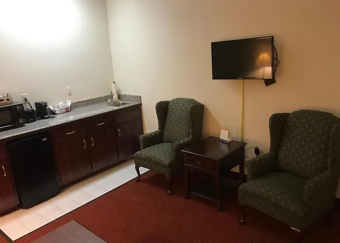 Ramada By Wyndham Ligonier
