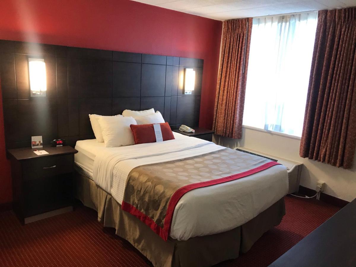Ramada By Wyndham Hotel Ligonier