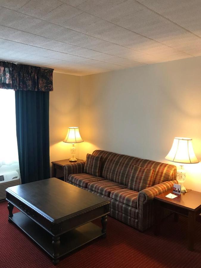 Ramada By Wyndham 3*