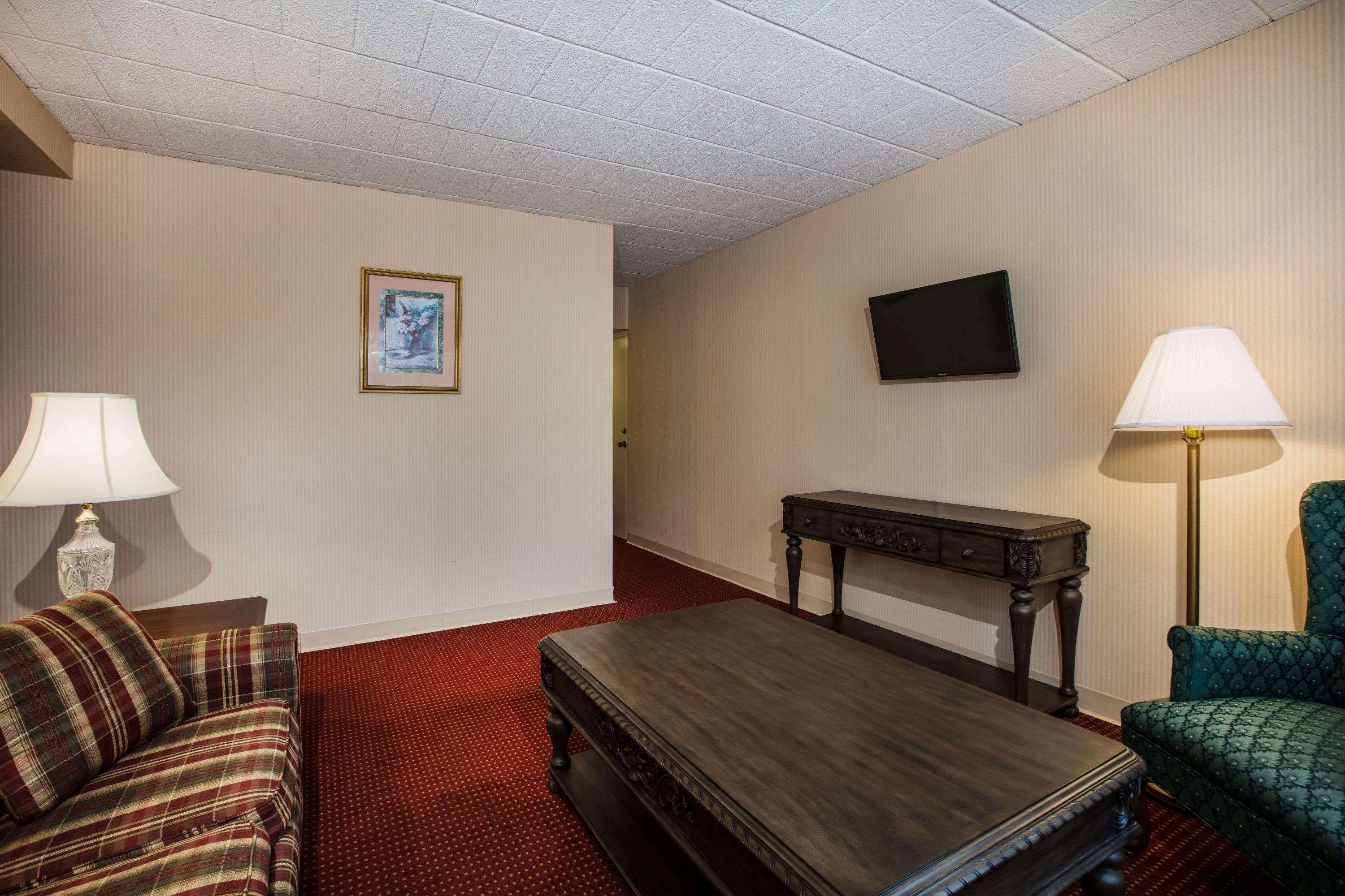 Ramada By Wyndham Hotel