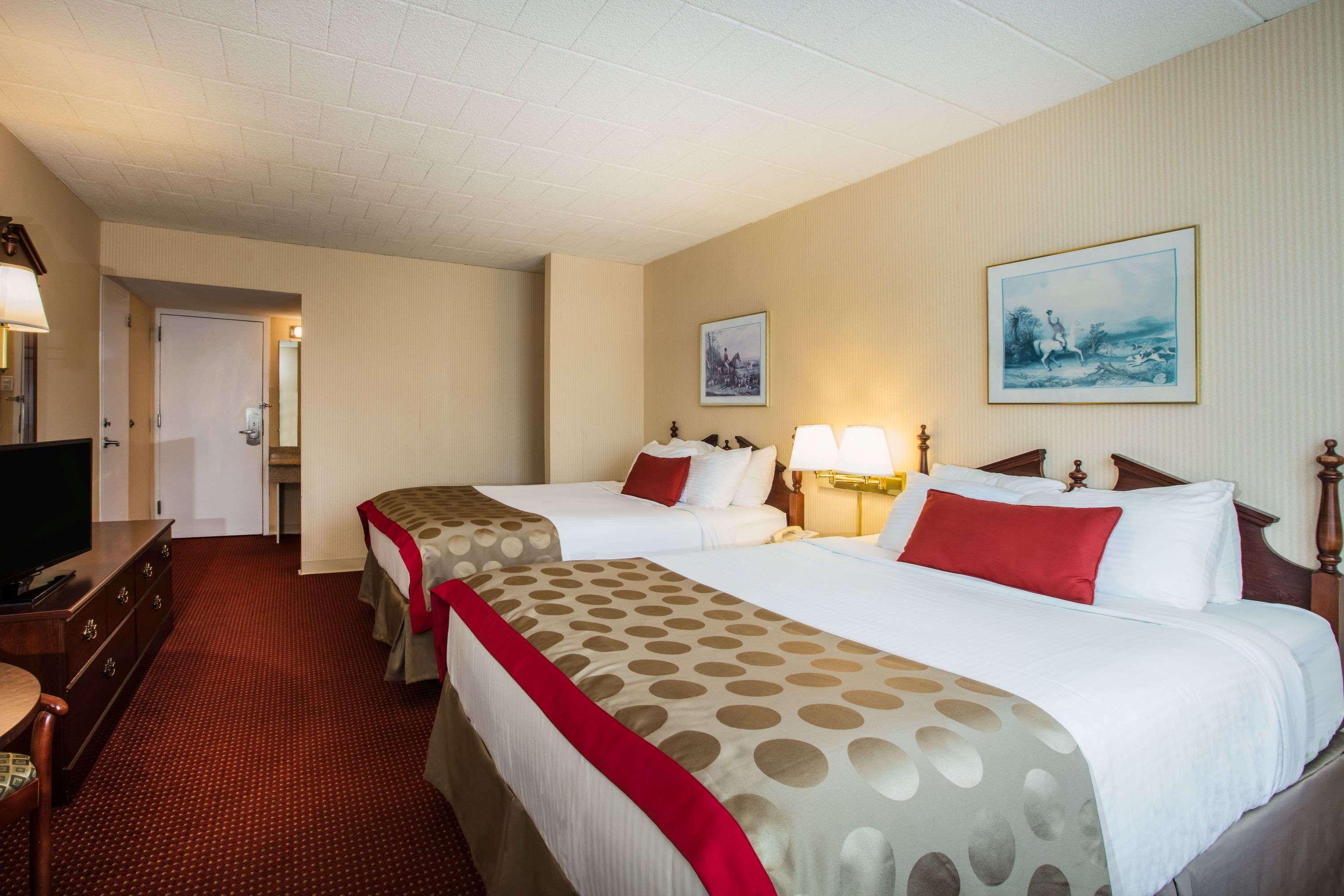 Ramada By Wyndham Hotel 3*